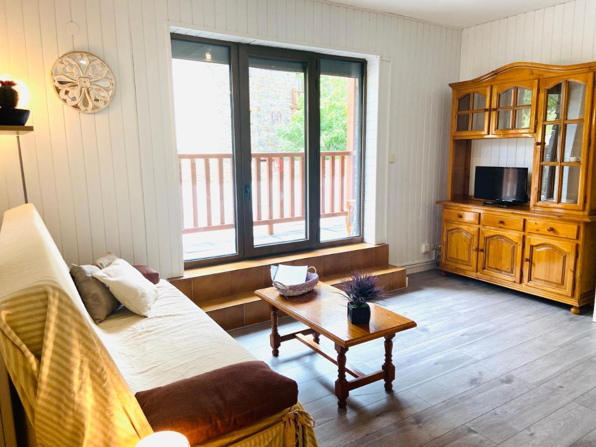 Apartamento Valle De Inclés 3000 *