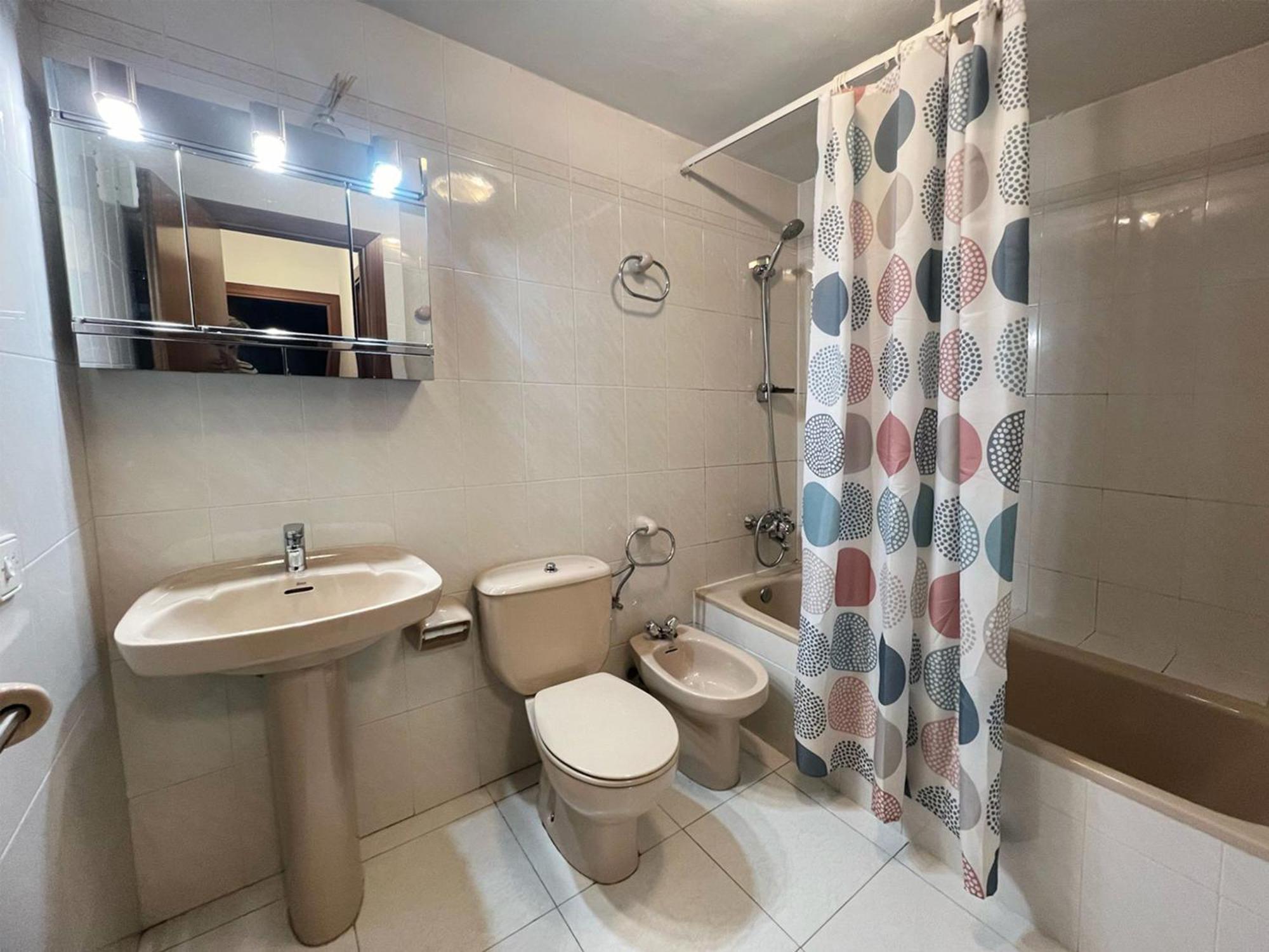 Apartamento Valle De Inclés 3000
